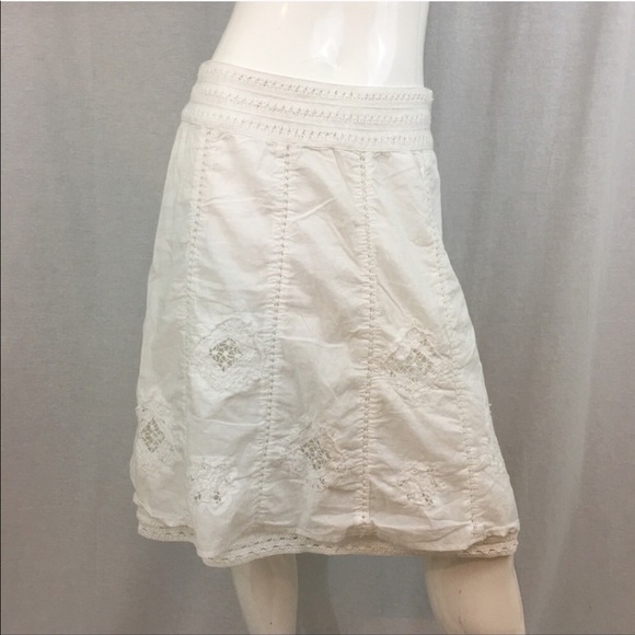 Size 6 Apt. 9 White A-line Knee Length Lined Skirt - Picture 8 of 8